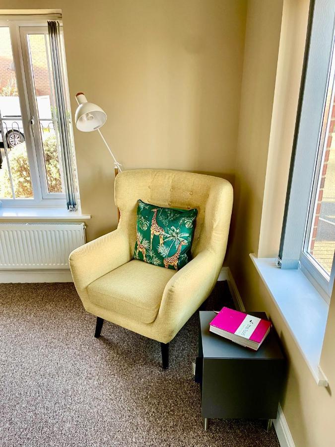Stunning Large Detached Gloucester, 4 Beds, 3 Bedroom, 2 Bathroom Property, Nr Chelt, The Docks And Quays Sleeps 6 Exterior foto
